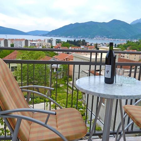 Tivat Apartments Exteriör bild