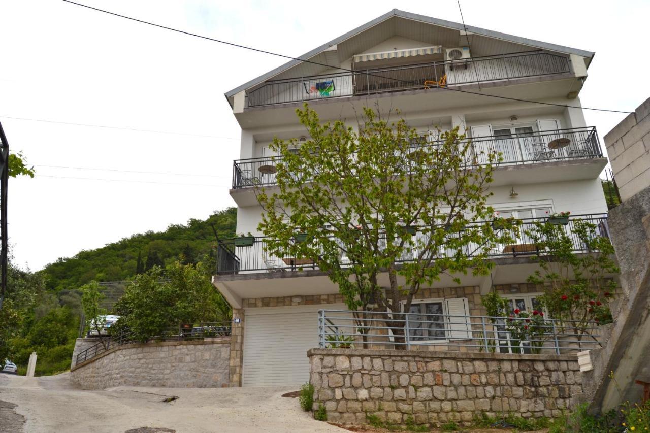 Tivat Apartments Exteriör bild