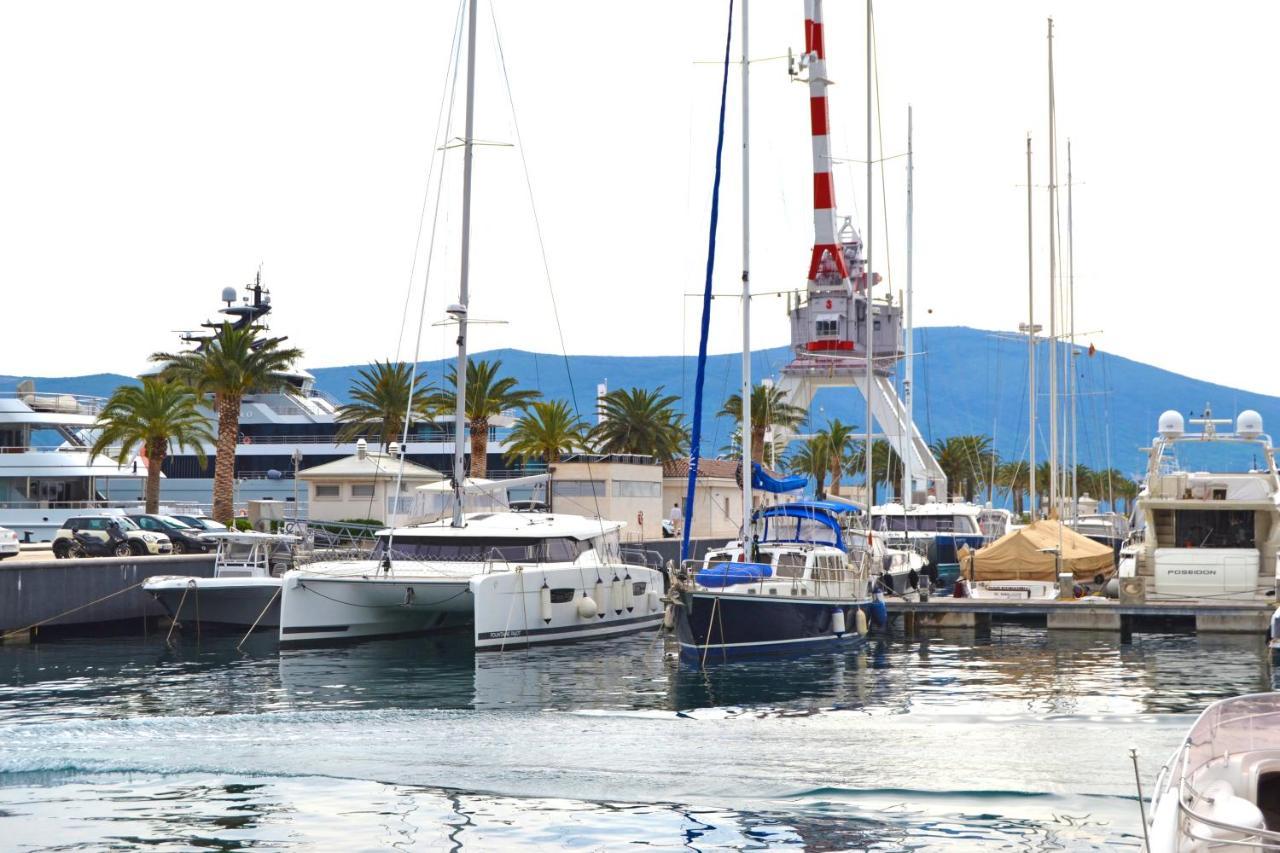 Tivat Apartments Exteriör bild