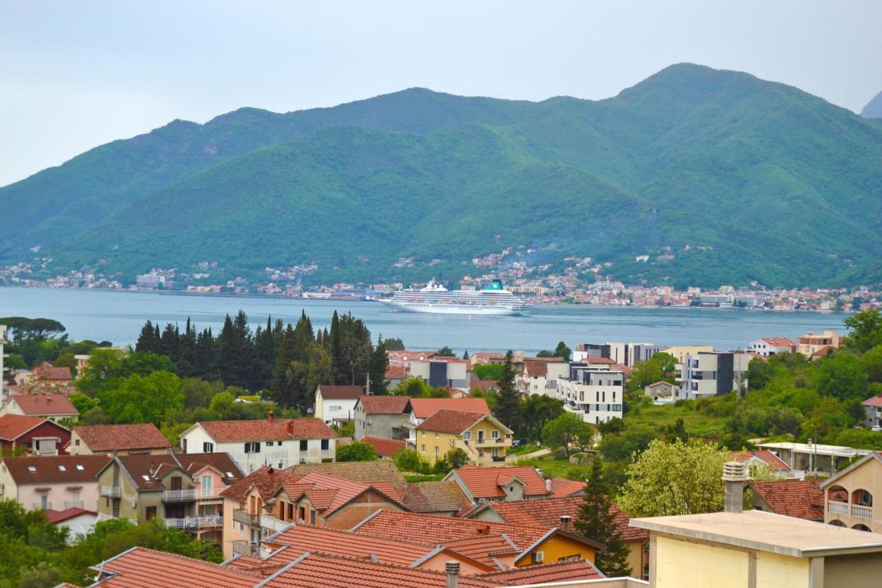 Tivat Apartments Exteriör bild