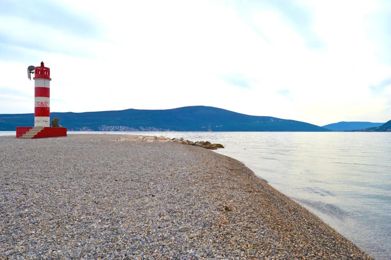 Tivat Apartments Exteriör bild