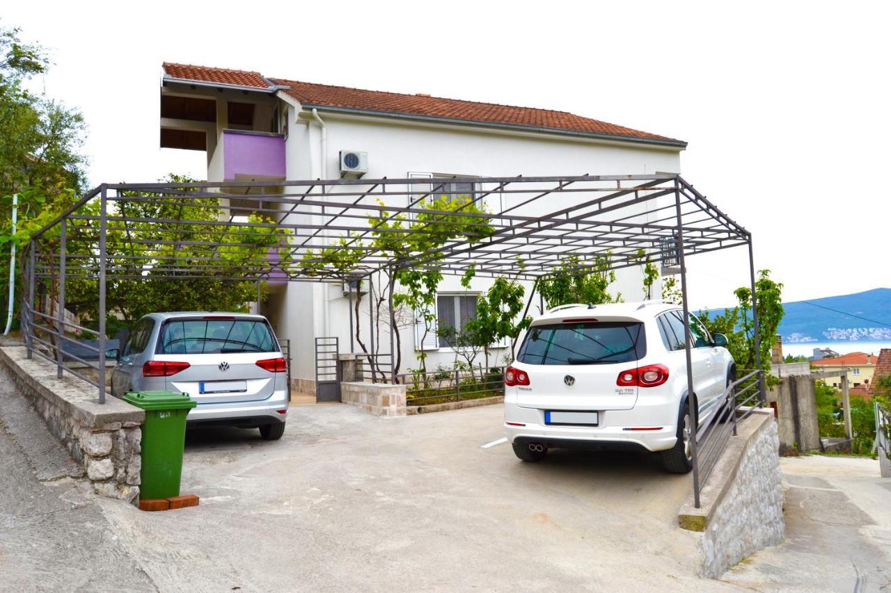 Tivat Apartments Exteriör bild