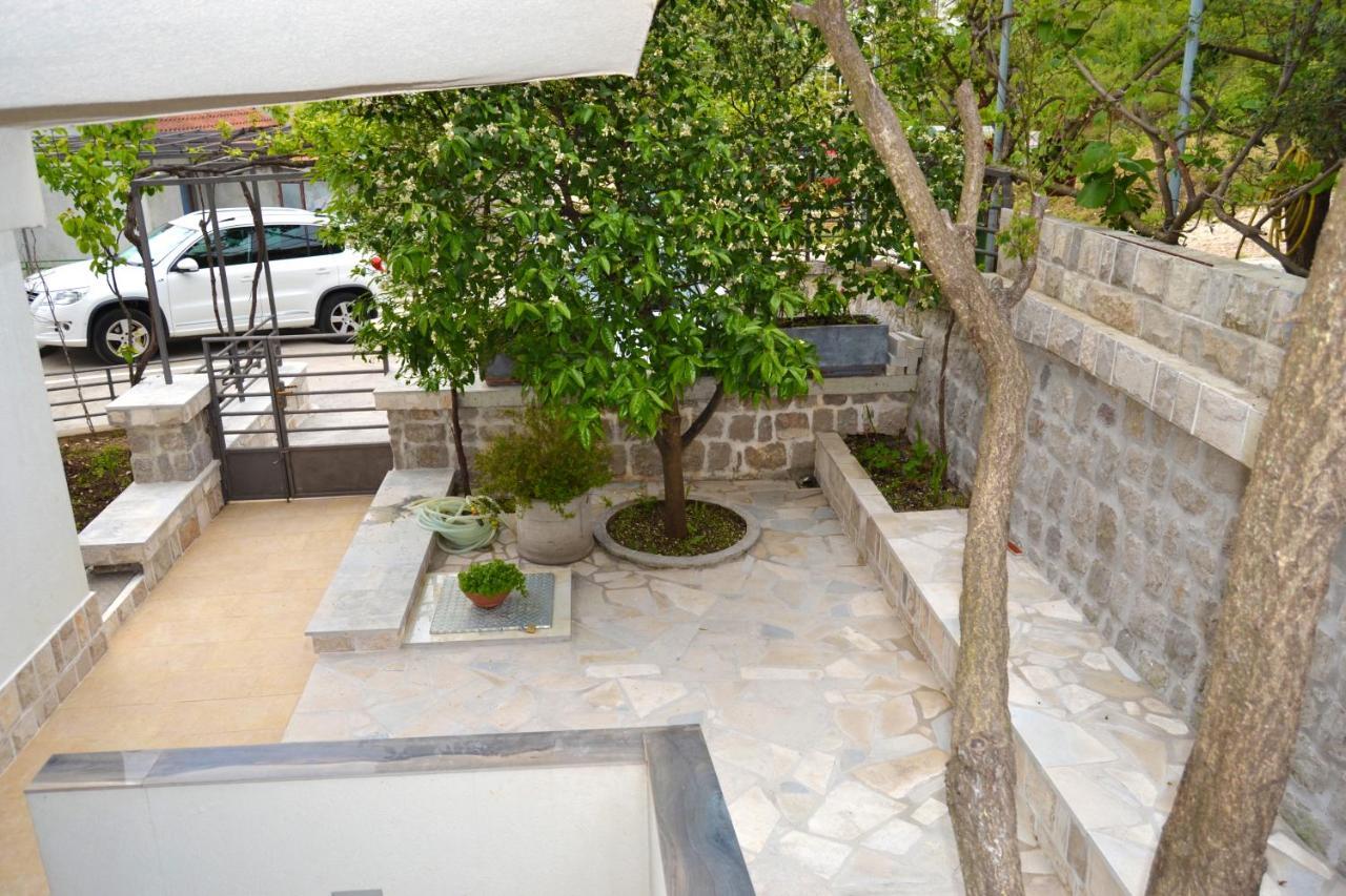 Tivat Apartments Exteriör bild