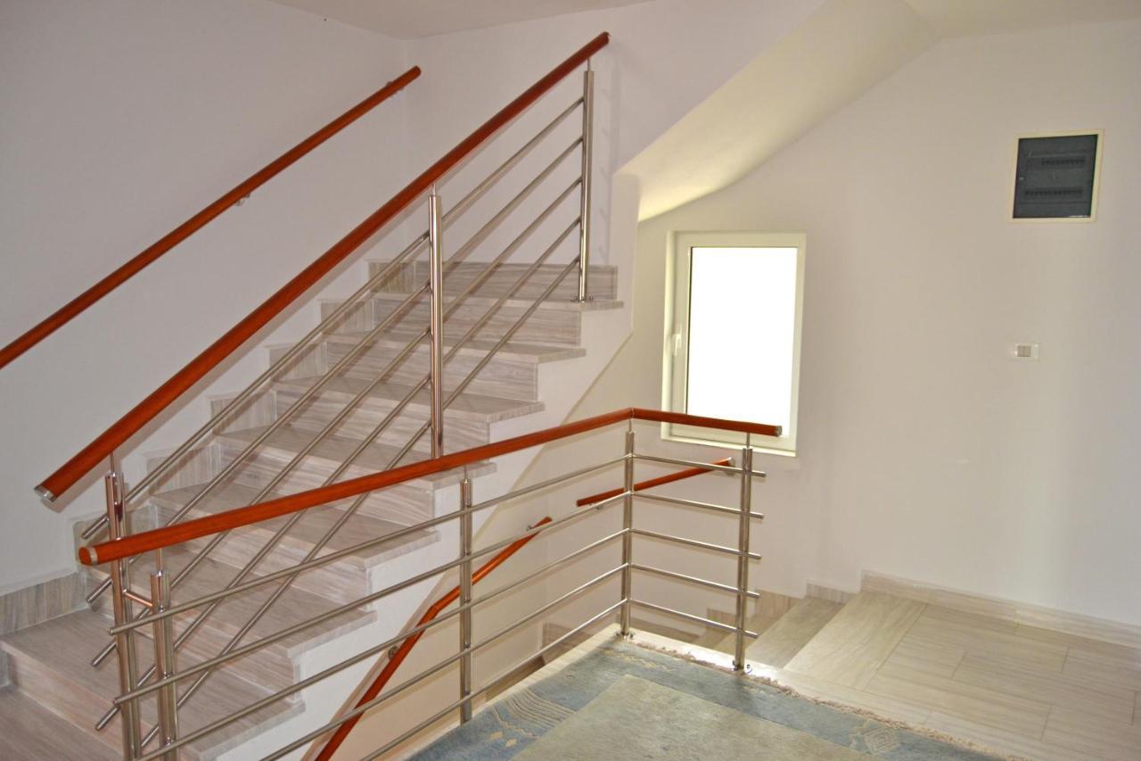 Tivat Apartments Exteriör bild