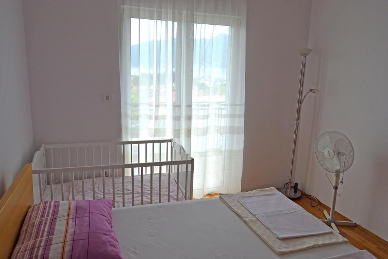 Tivat Apartments Exteriör bild