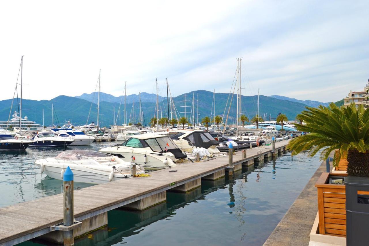 Tivat Apartments Exteriör bild