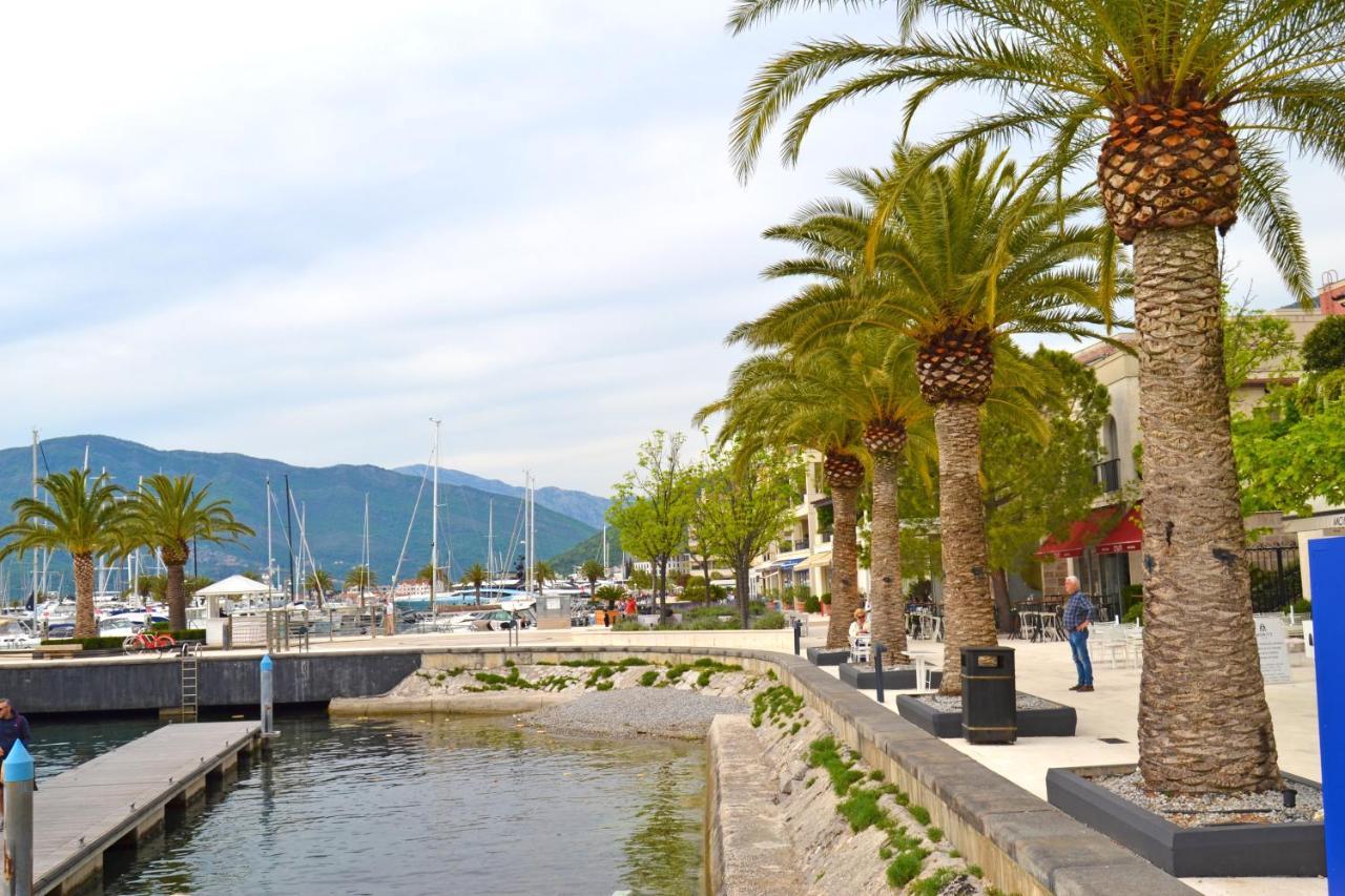 Tivat Apartments Exteriör bild